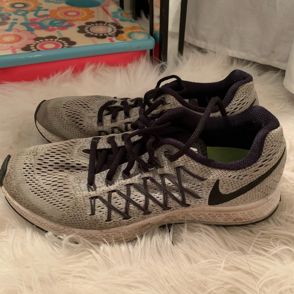 Nike Running Shoes Size 9